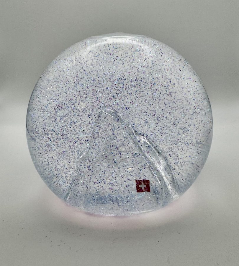 Glaskugel mit Glimmer als Dekoration
